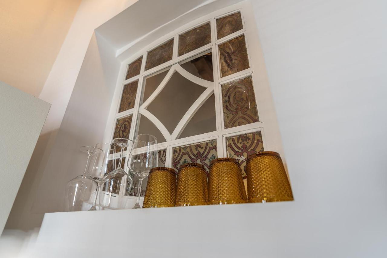 Trajano Premium Estudios By H Ayamonte Exteriör bild