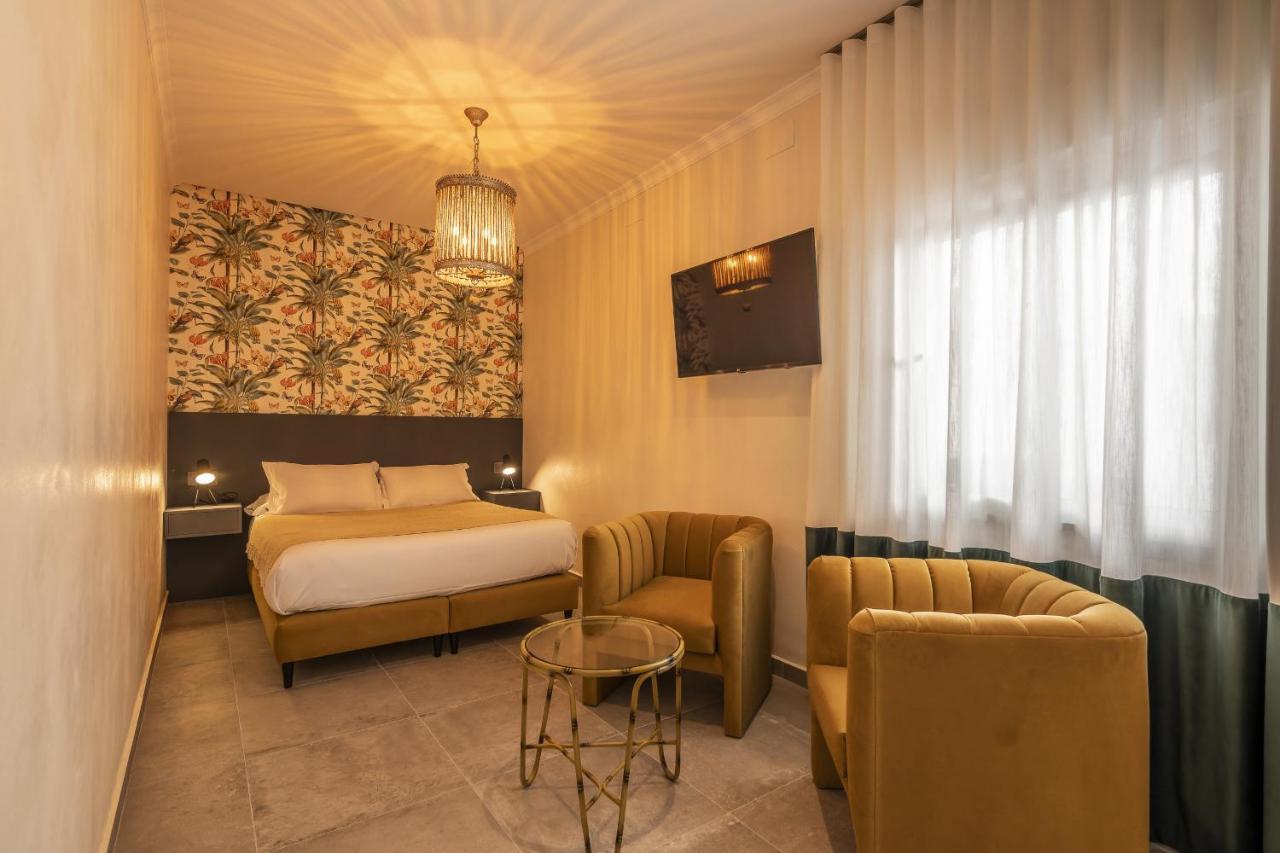 Trajano Premium Estudios By H Ayamonte Exteriör bild