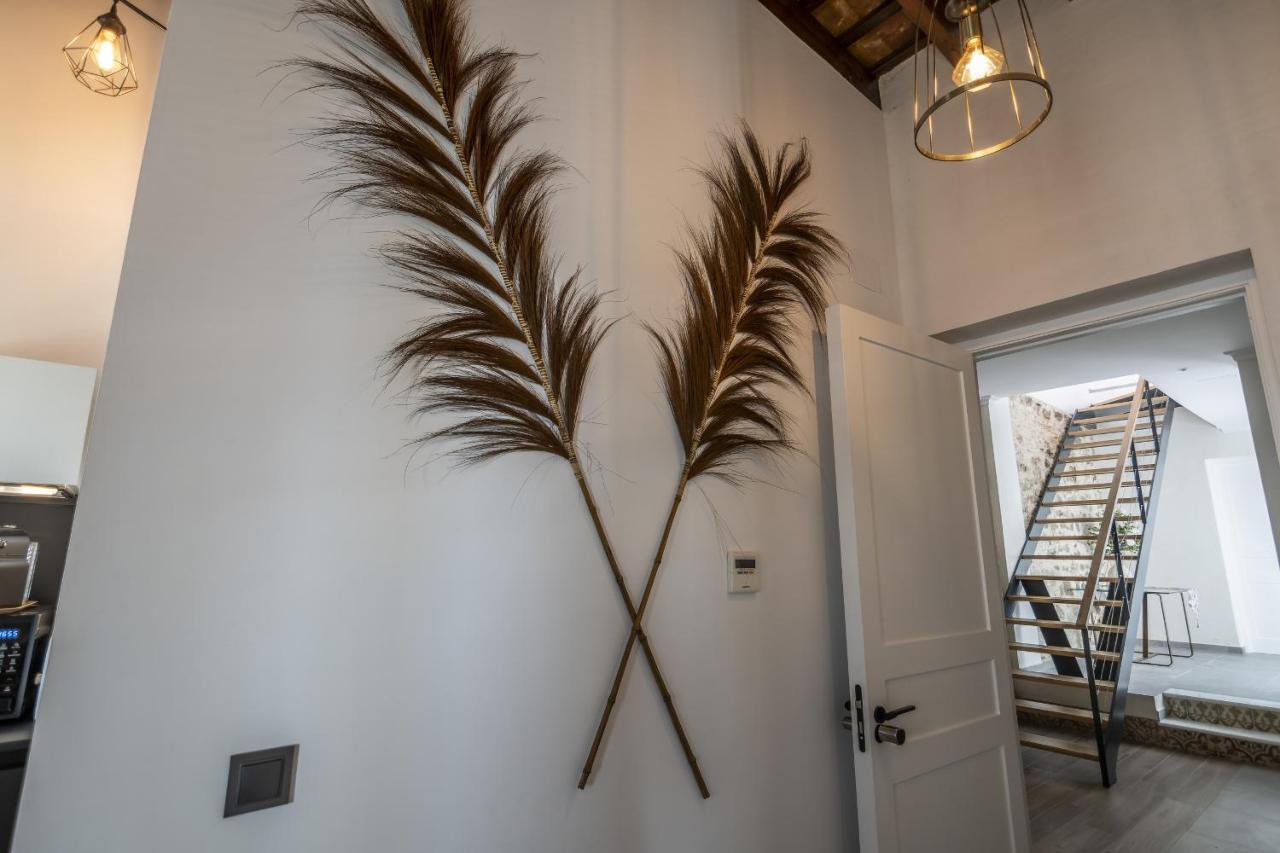 Trajano Premium Estudios By H Ayamonte Exteriör bild
