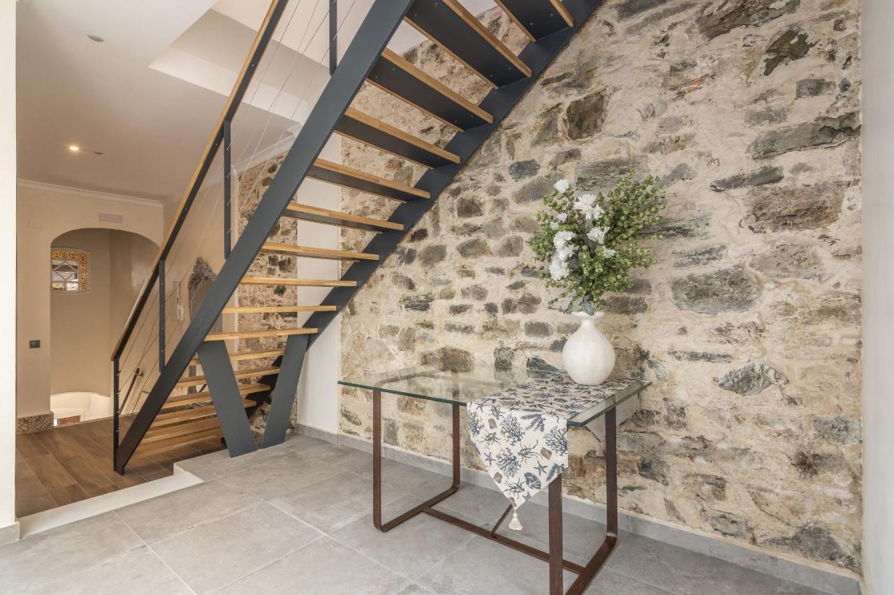 Trajano Premium Estudios By H Ayamonte Exteriör bild