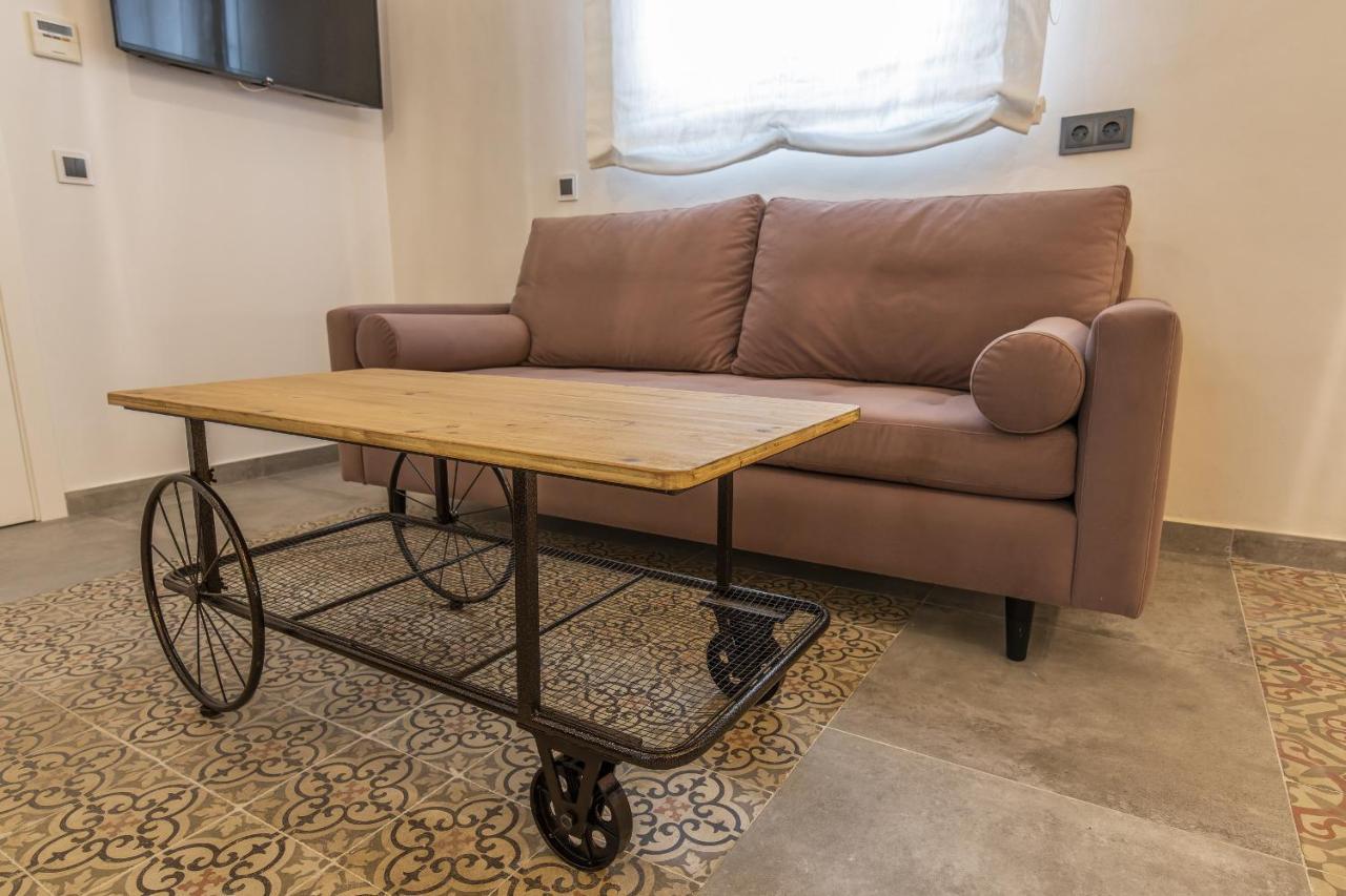 Trajano Premium Estudios By H Ayamonte Exteriör bild