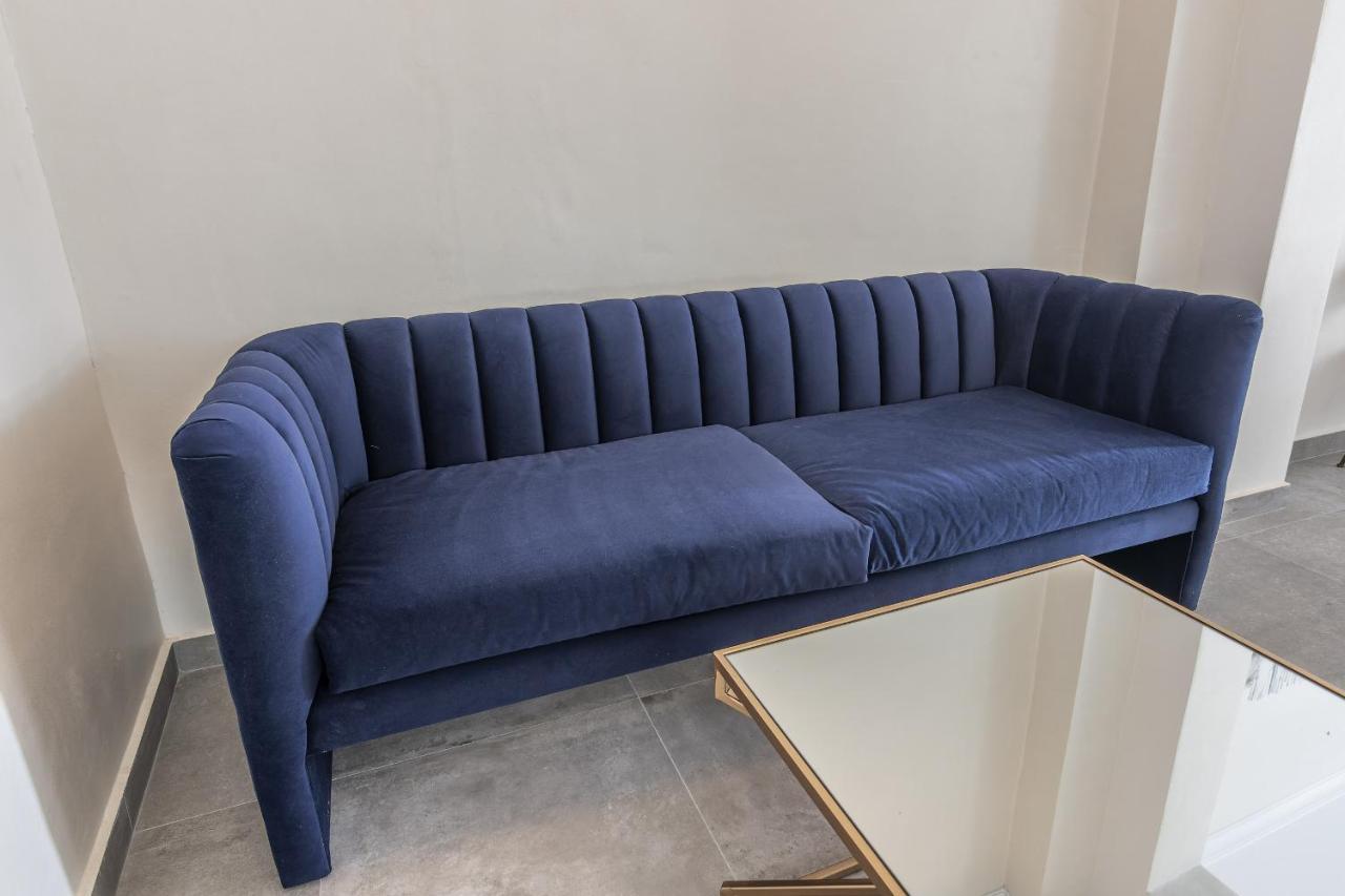 Trajano Premium Estudios By H Ayamonte Exteriör bild